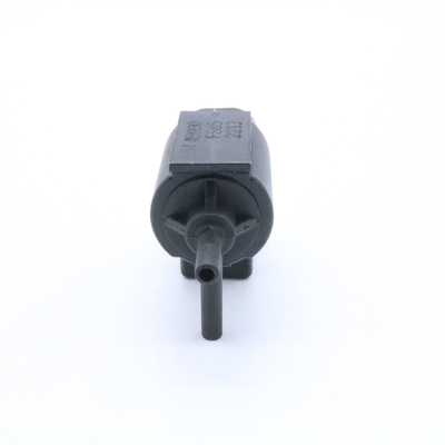Le solénoïde de contrôle de recirculation de gaz d'échappement de la soupape de commande de vide VCV adapte Mazda OE K5T49090/K5T49091